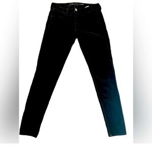 AMERICAN EAGLE NEXT LEVEL VELVET JEGGING - SZ 6R - GOOD USED CONDITION